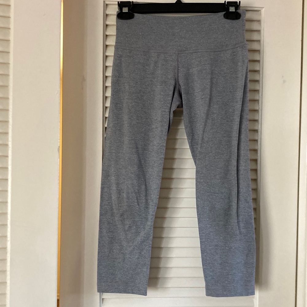 Lululemon crop leggings